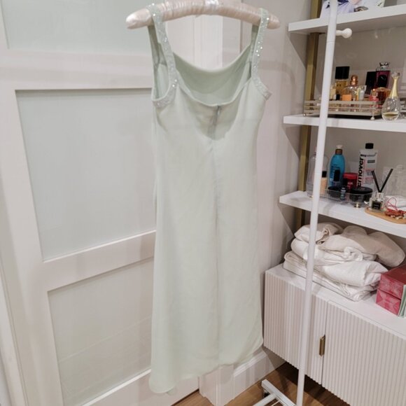 Sage Classic Dress - Picture 3 of 3